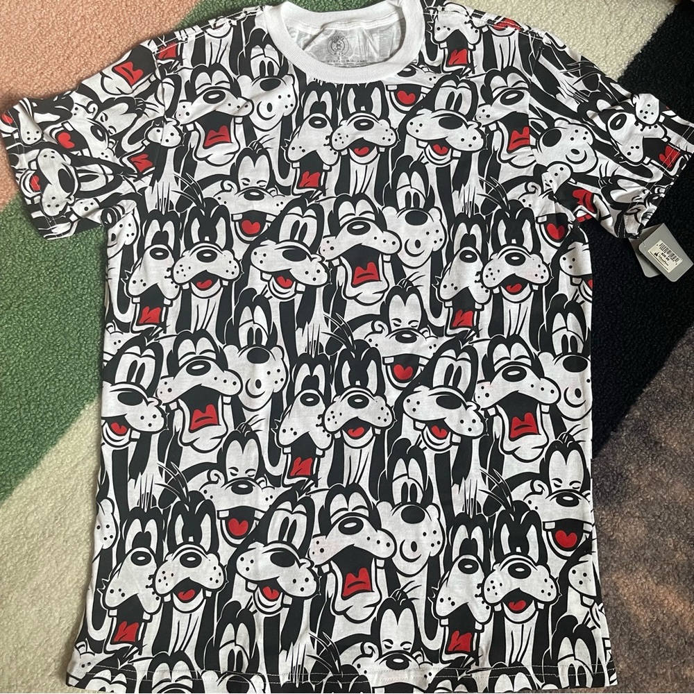 🖤 DisneyParks All Over GOOFY Print Tee